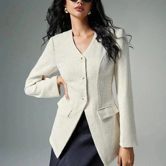 Apricot Elegant Women's Tweed Blazer With Wide Shoulders - Picture 2 of 6